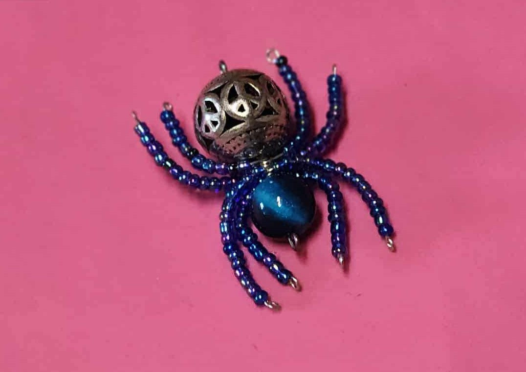 Sapphire Filigree Spinner